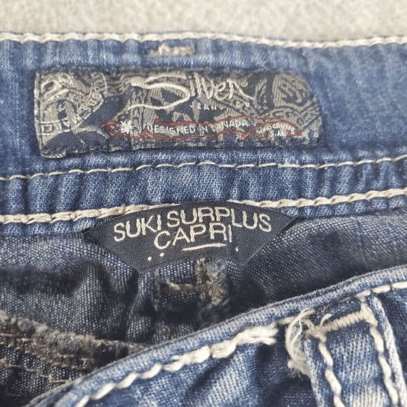 Silver Jeans Womens 25W Blue Suki Surplus Light Wash Denim Capris - Picture 2 of 12